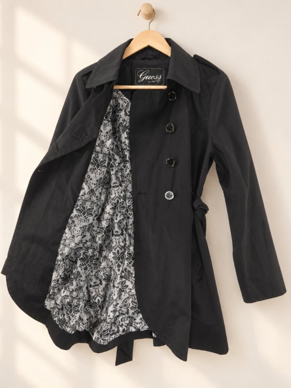Guess, Women’s Y2K Double-Breasted Trench Coat, Black, Size Large